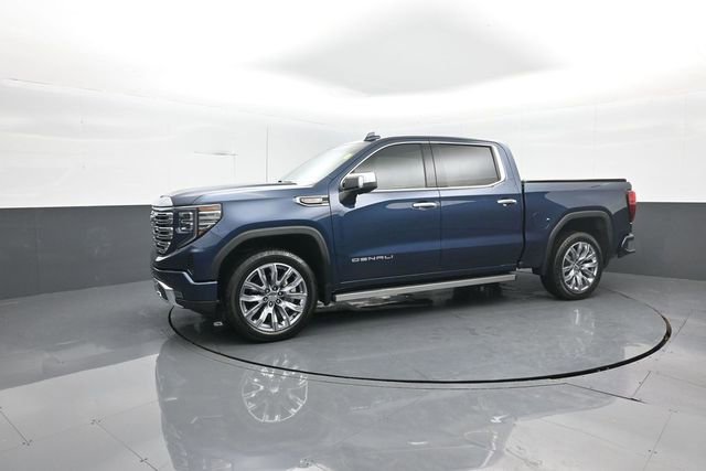 Used 2022 GMC Sierra 1500 Denali w/ Denali Reserve Package image 4