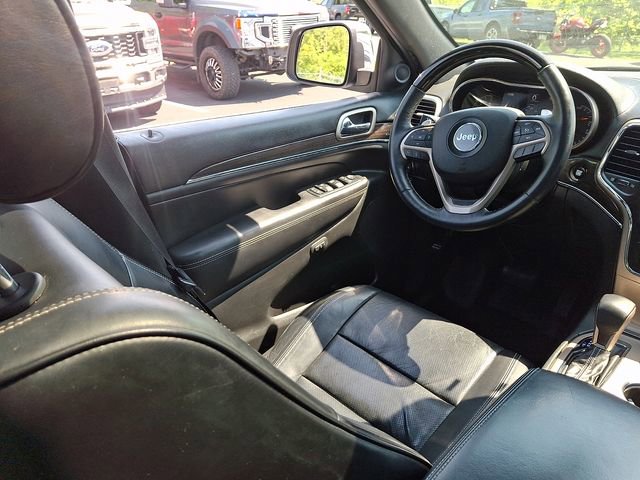 Used 2017 Jeep Grand Cherokee Overland AWD/4WD image 17
