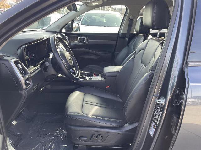 Used 2021 Kia Sorento S image 16