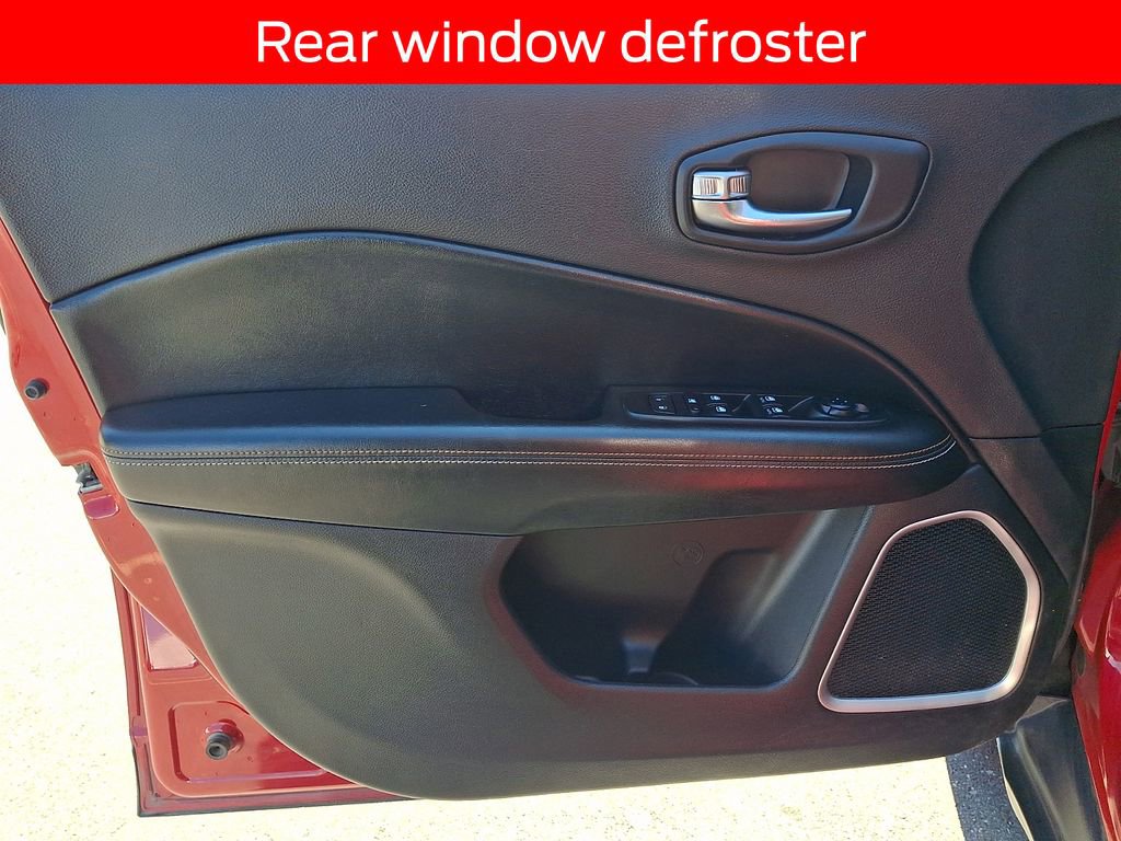 Used 2021 Jeep Compass Latitude w/ Trailer Tow Group AWD/4WD image 12