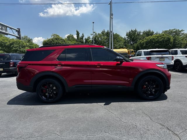 Certified 2023 Ford Explorer ST w/ Equipment Group 401A AWD/4WD image 4