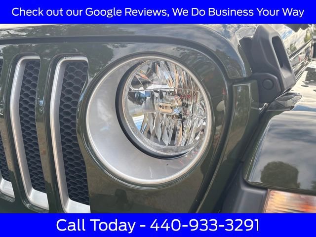 Used 2023 Jeep Wrangler Sahara w/ Cold Weather Group image 31