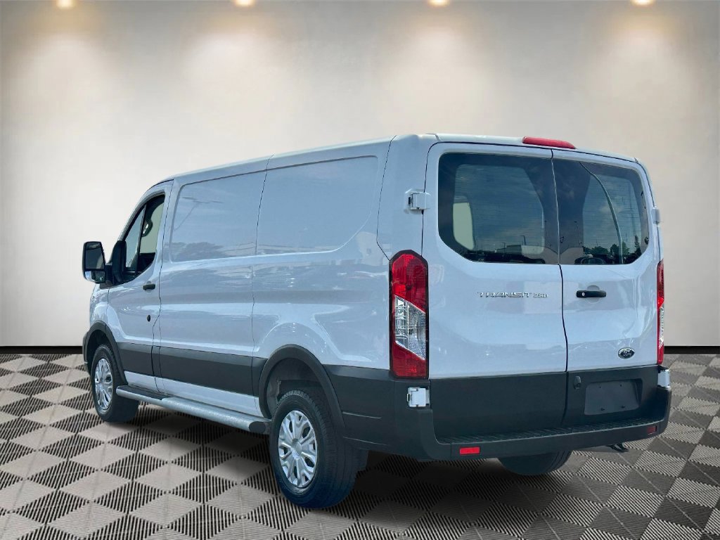 Certified 2025 Ford Transit 250 Low Roof w/ Exterior Upgrade Package RWD image 5