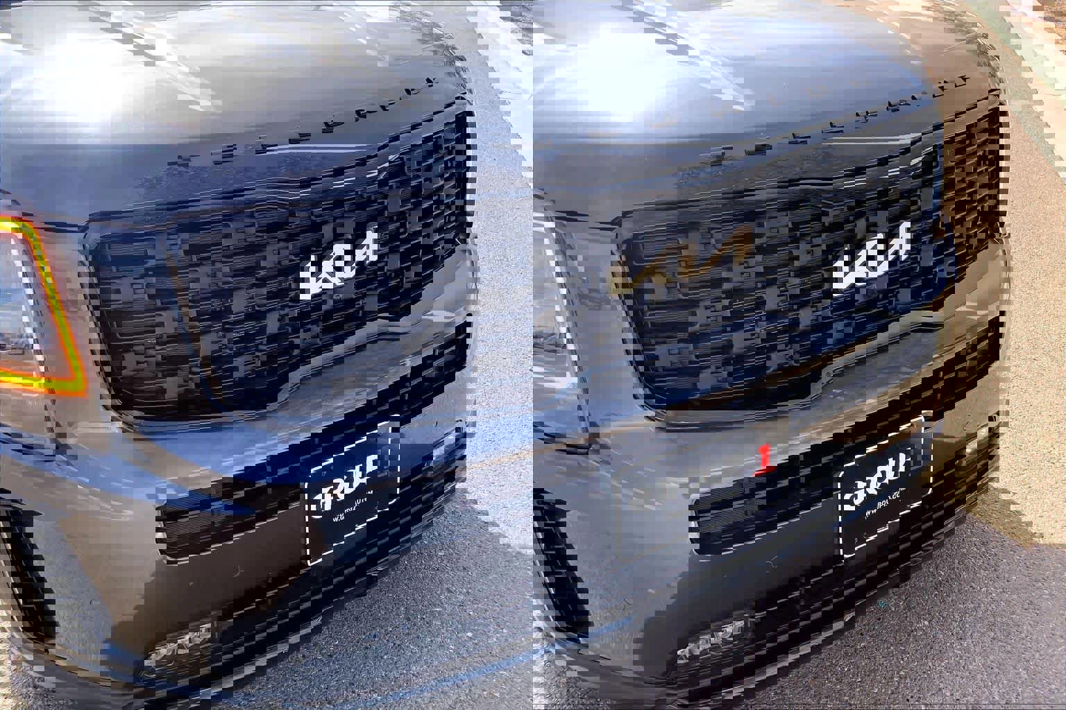 Used 2022 Kia Telluride SX w/ SX Prestige Package image 29