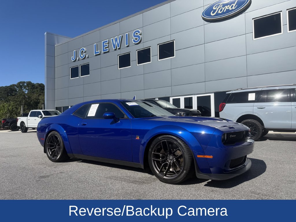 Used 2021 Dodge Challenger R/T Scat Pack RWD image 2