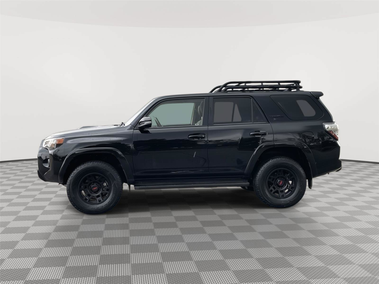 Used 2024 Toyota 4Runner TRD Pro AWD/4WD image 2
