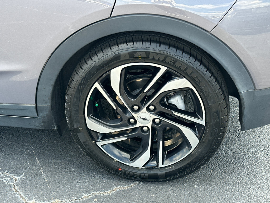Used 2022 Chevrolet Bolt LT FWD image 19