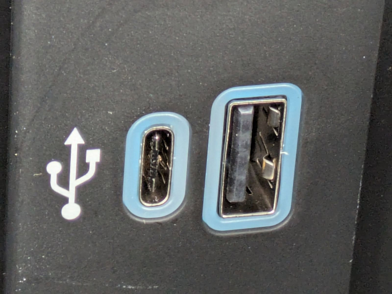 Certified 2026 Ford F250 Lariat w/ Black Appearance Package image 24