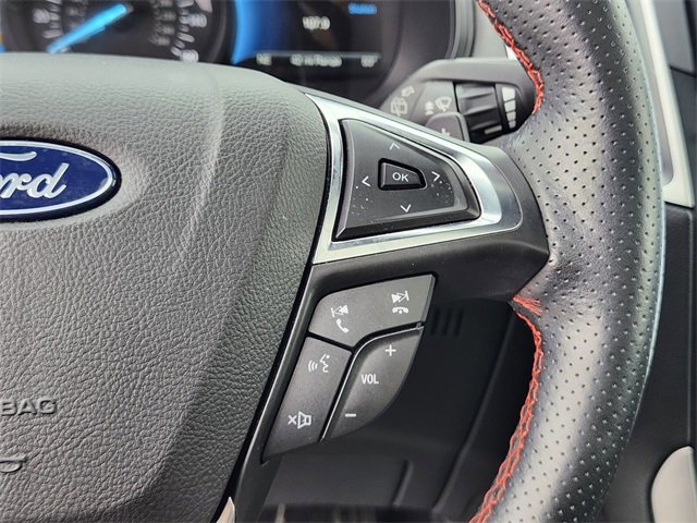 Certified 2022 Ford Edge ST-Line w/ Class II Trailer Tow Package image 30