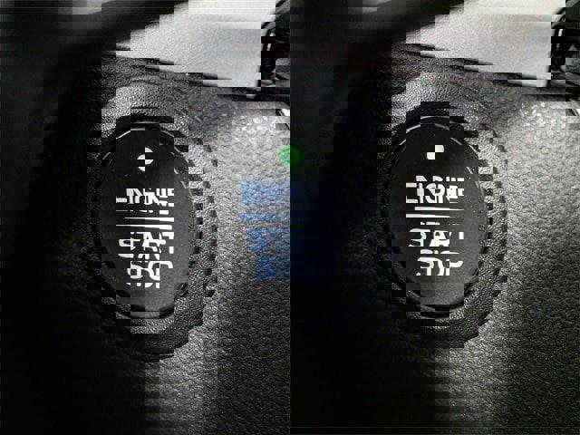 Certified 2022 Ford Escape SE w/ Cold Weather Package image 23