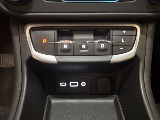 Used 2024 GMC Terrain SLE FWD image 28