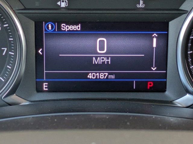 Used 2024 GMC Terrain SLE image 24