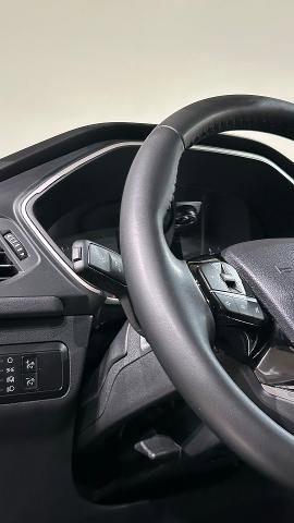 Certified 2022 Ford Escape SEL AWD/4WD image 37