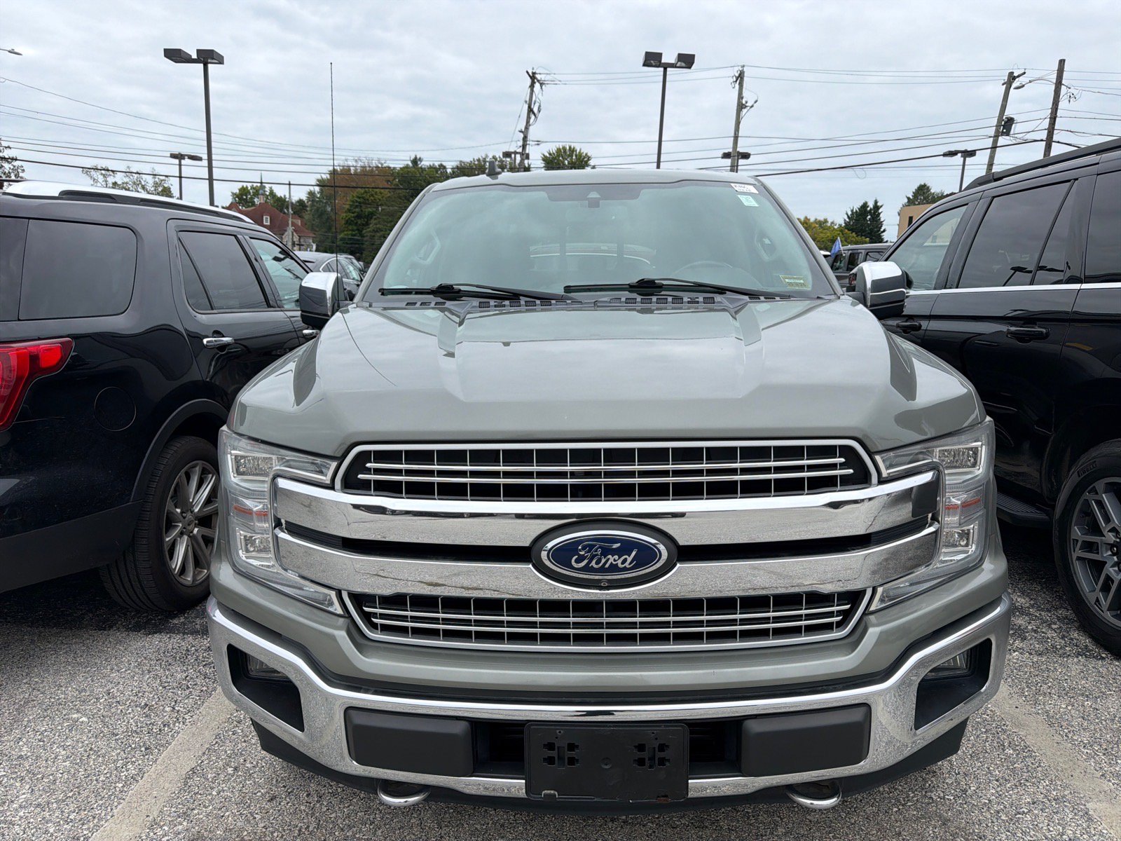 Certified 2019 Ford F150 Lariat w/ Equipment Group 502A Luxury AWD/4WD image 2