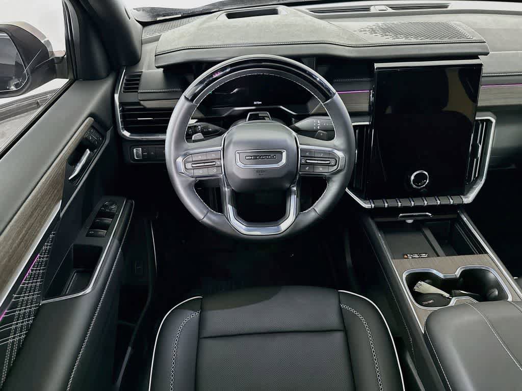 Used 2026 GMC Acadia Denali w/ Super Cruise Package FWD image 10