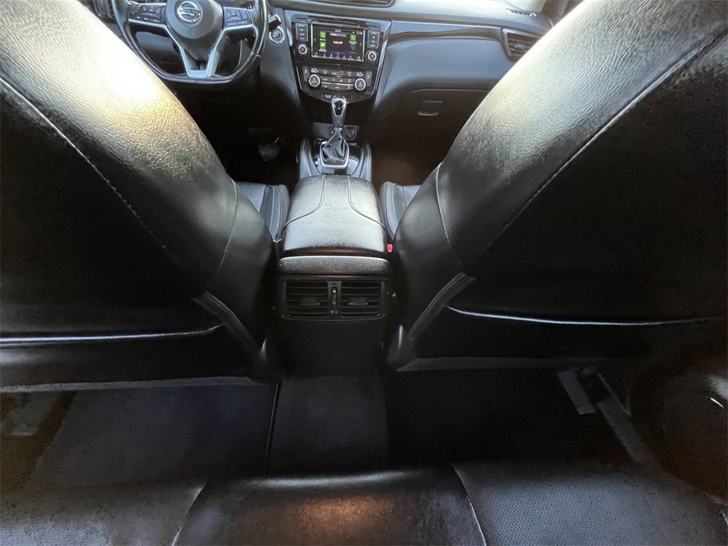 Used 2019 Nissan Rogue Sport SL w/ Premium Package image 22