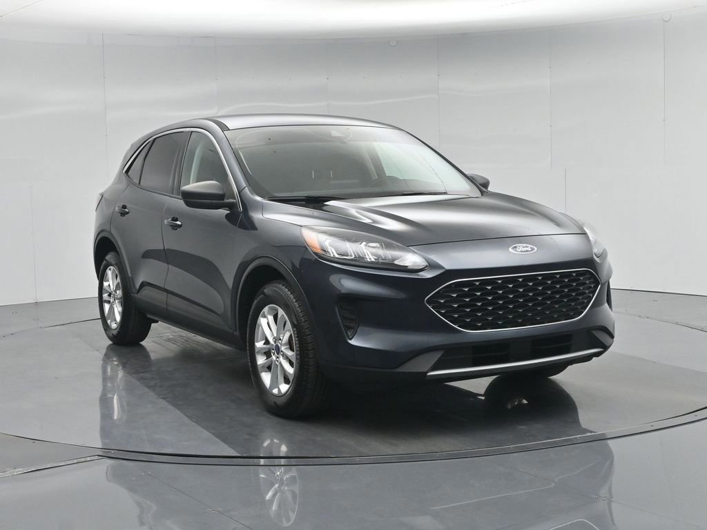 Certified 2022 Ford Escape SE w/ Cold Weather Package AWD/4WD image 6