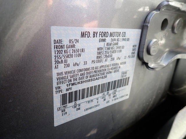 Certified 2025 Ford Explorer Platinum w/ LUX Leather Package image 23