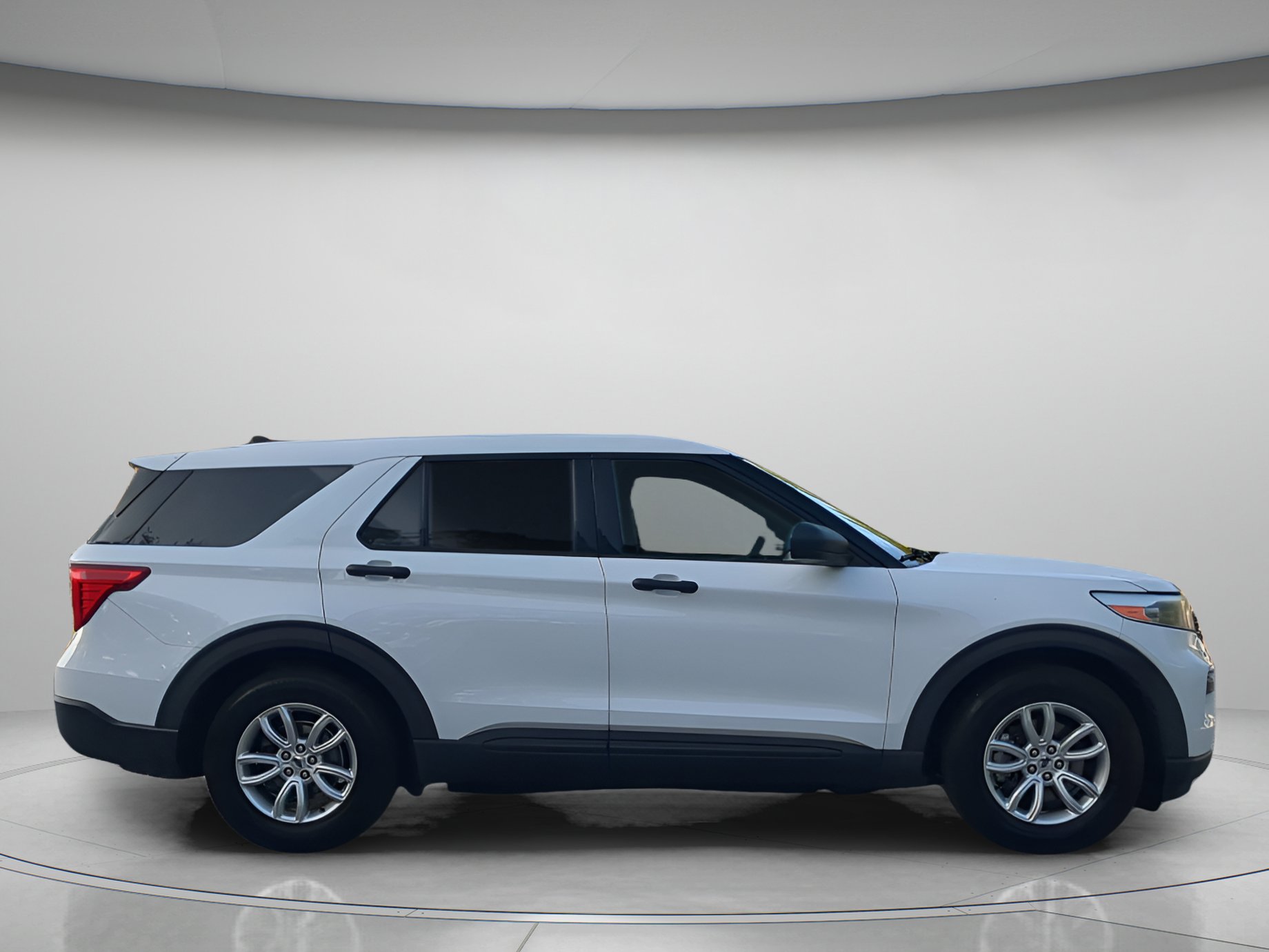 Certified 2021 Ford Explorer 2WD image 39
