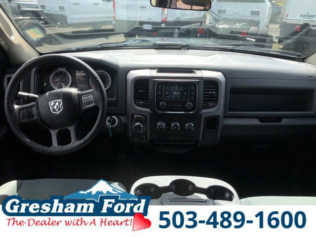Used 2017 RAM 1500 Express AWD/4WD image 19