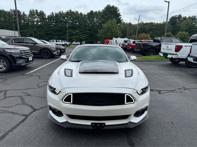 Certified 2017 Ford Mustang GT Premium w/ GT Performance Package RWD image 9