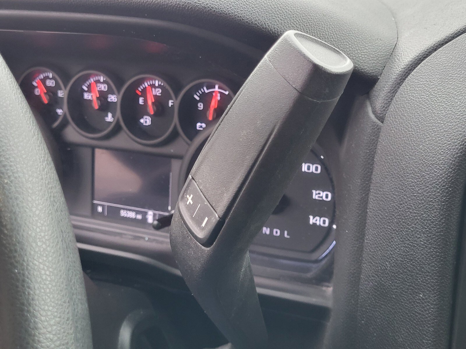 Used 2024 Chevrolet Silverado 1500 Custom image 25