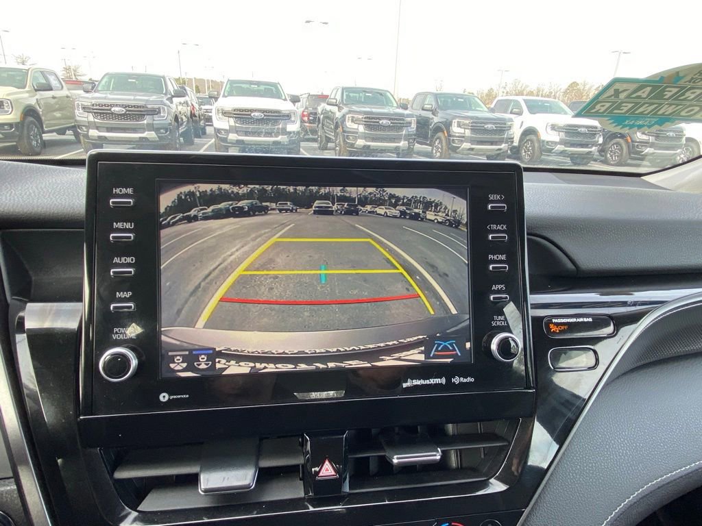 Used 2023 Toyota Camry XSE image 16