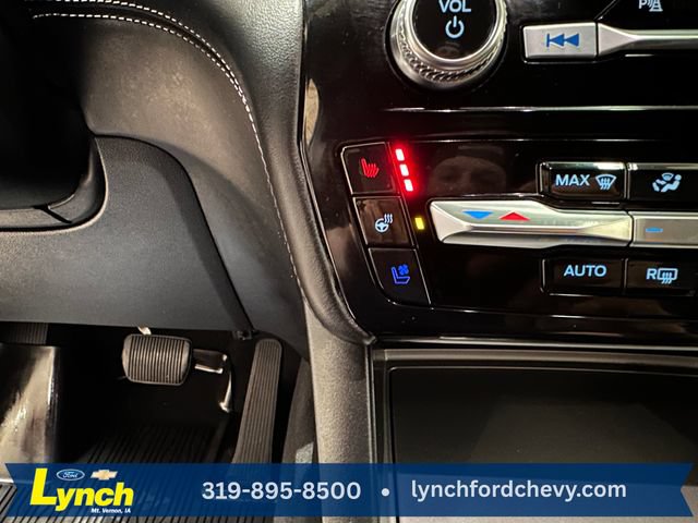 Certified 2023 Ford Explorer Platinum w/ Technology Package AWD/4WD image 16