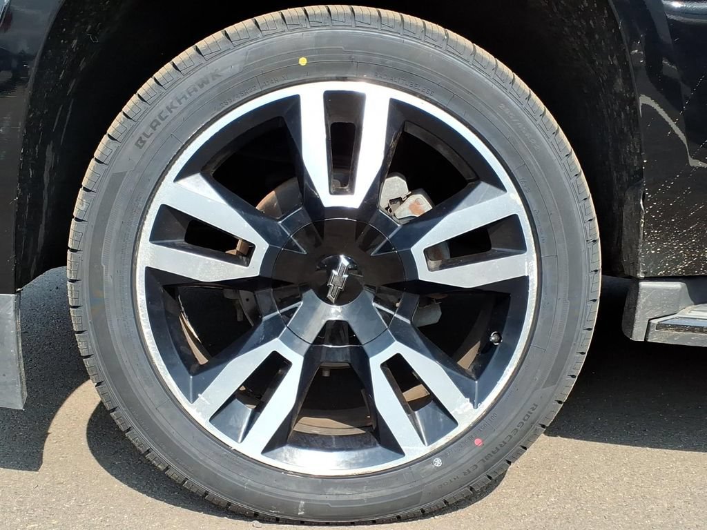 Used 2018 Chevrolet Tahoe LT AWD/4WD image 29