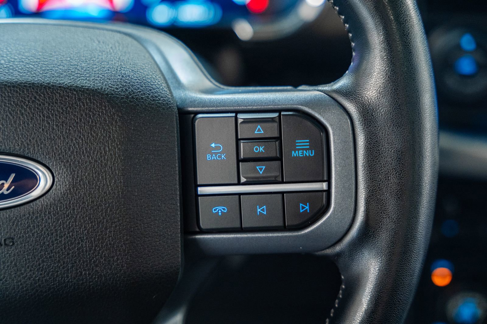 Certified 2023 Ford F150 Lariat w/ Equipment Group 502A High image 32