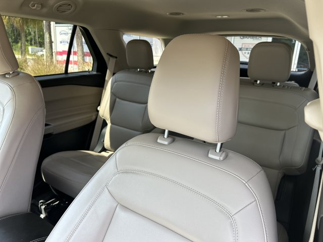 Certified 2023 Ford Explorer XLT w/ Equipment Group 202A RWD image 19