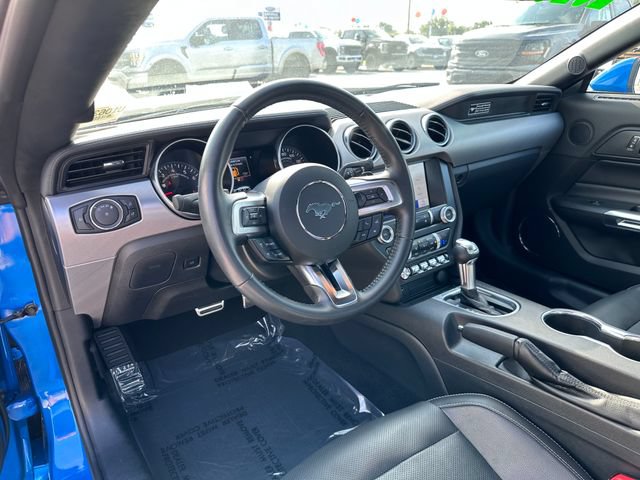 Certified 2020 Ford Mustang GT Premium w/ Black Accent Package RWD image 9
