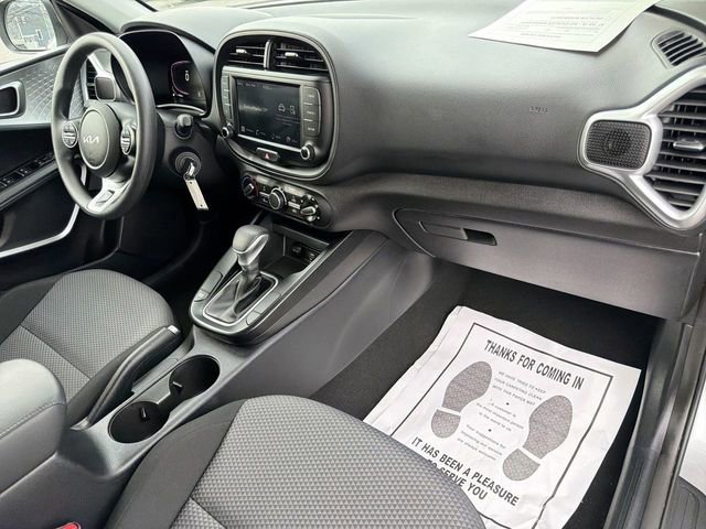 Used 2024 Kia Soul LX w/ Option Group 015 image 26