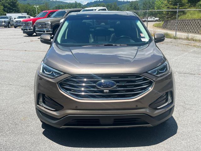 Certified 2019 Ford Edge Titanium w/ Equipment Group 301A FWD image 5