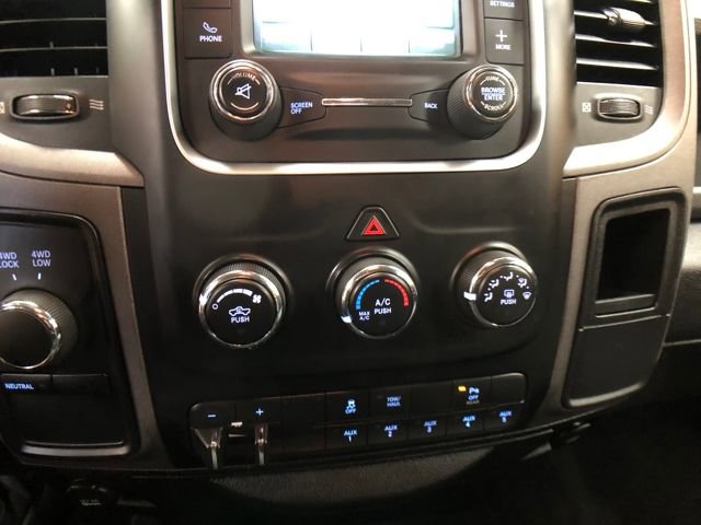 Used 2018 RAM 2500 Tradesman w/ Chrome Appearance Group image 17