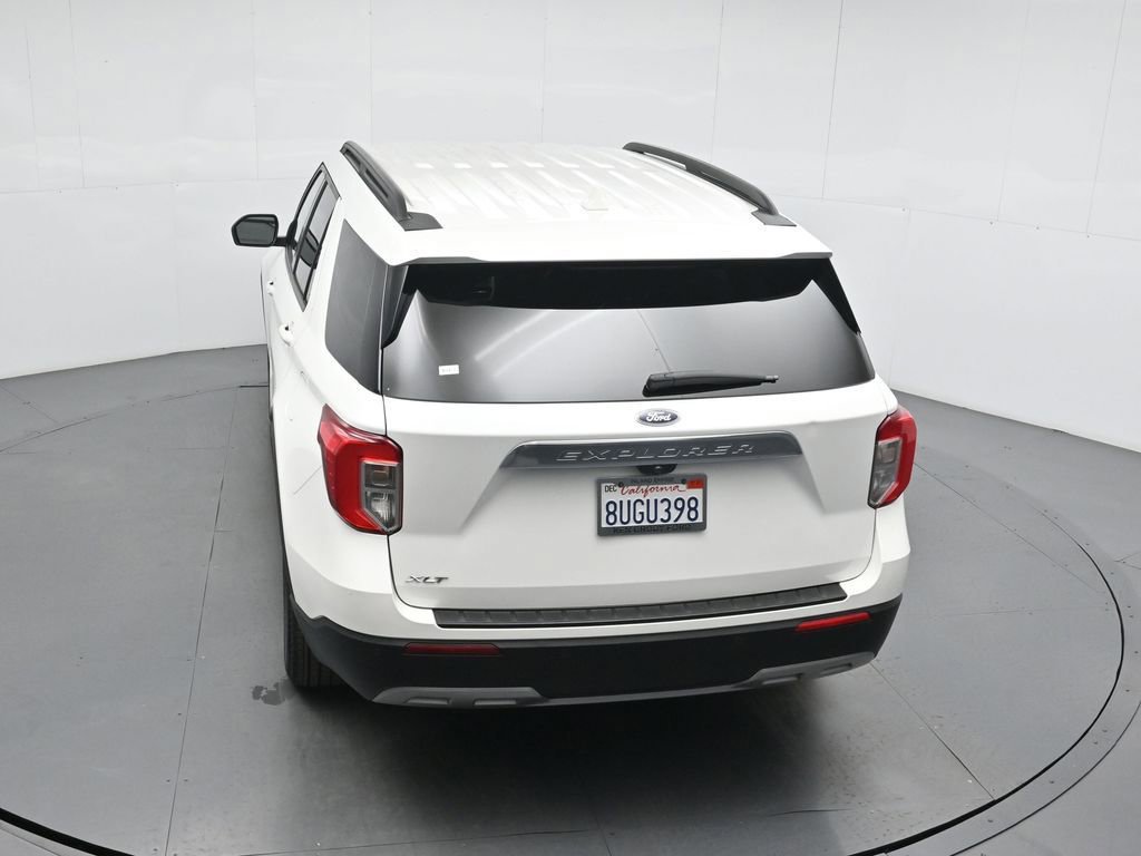 Certified 2020 Ford Explorer XLT w/ Equipment Group 202A image 16