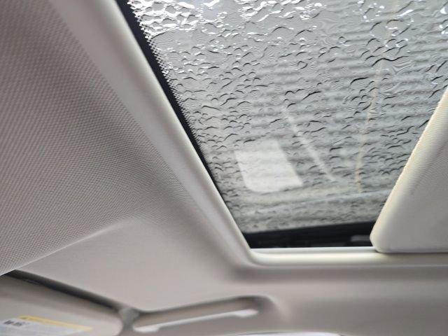 Certified 2018 Ford EcoSport SE w/ SE Convenience Package image 16