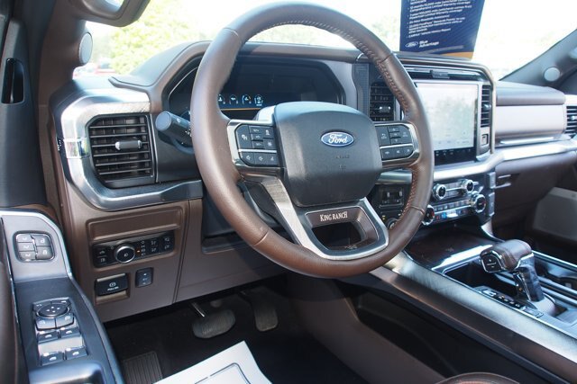 Certified 2025 Ford F150 King Ranch AWD/4WD image 15