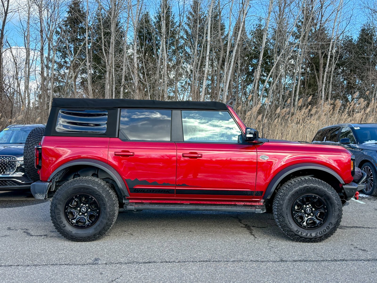 Certified 2021 Ford Bronco Wildtrak image 7