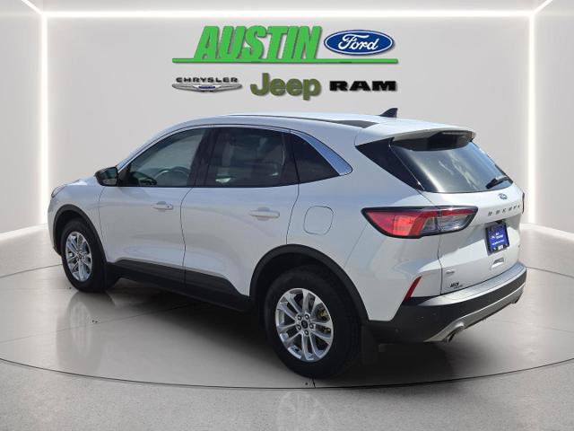 Certified 2022 Ford Escape SE w/ Cold Weather Package AWD/4WD image 3