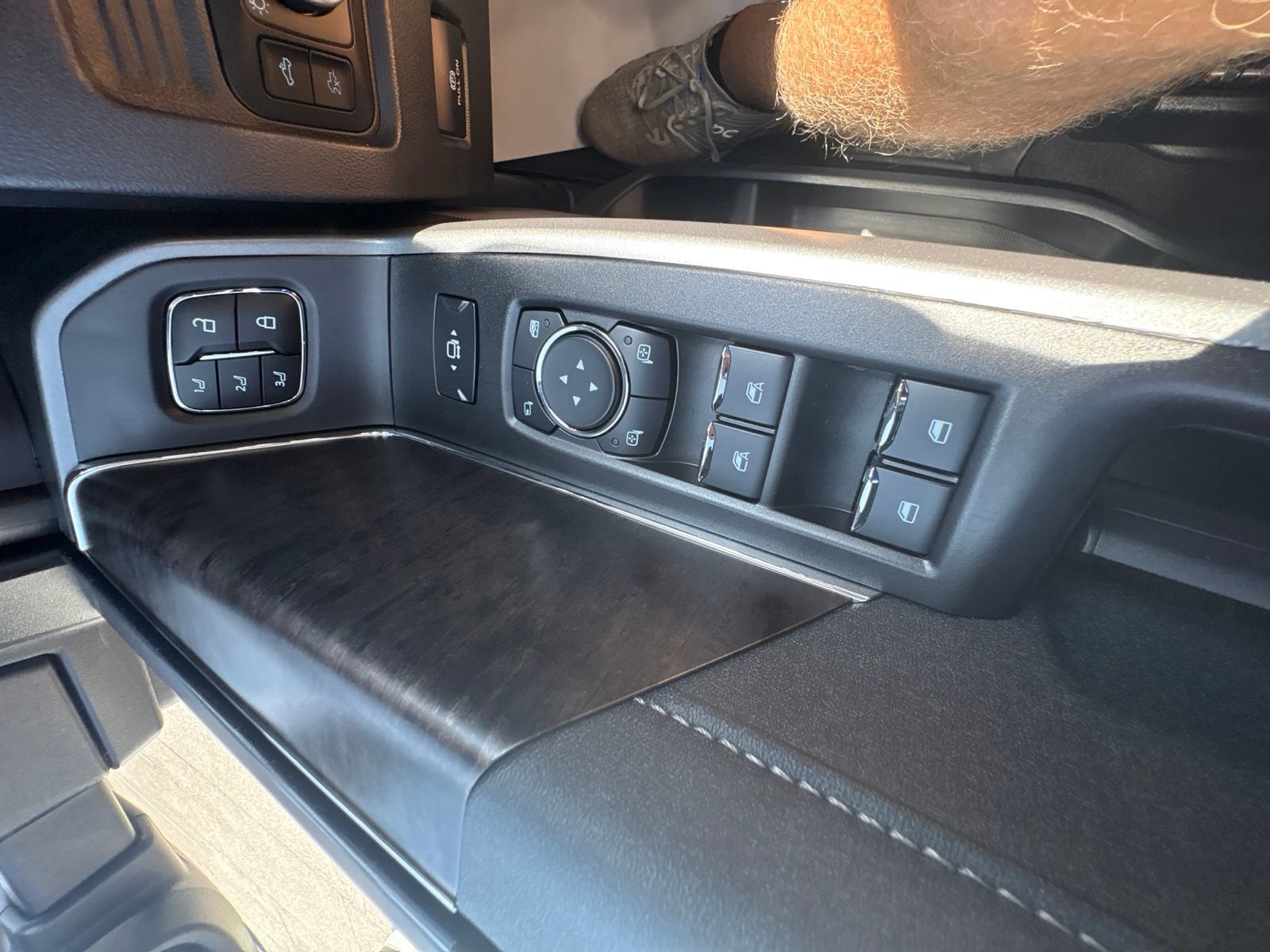 Certified 2026 Ford F250 Lariat w/ FX4 Off-Road Package AWD/4WD image 23
