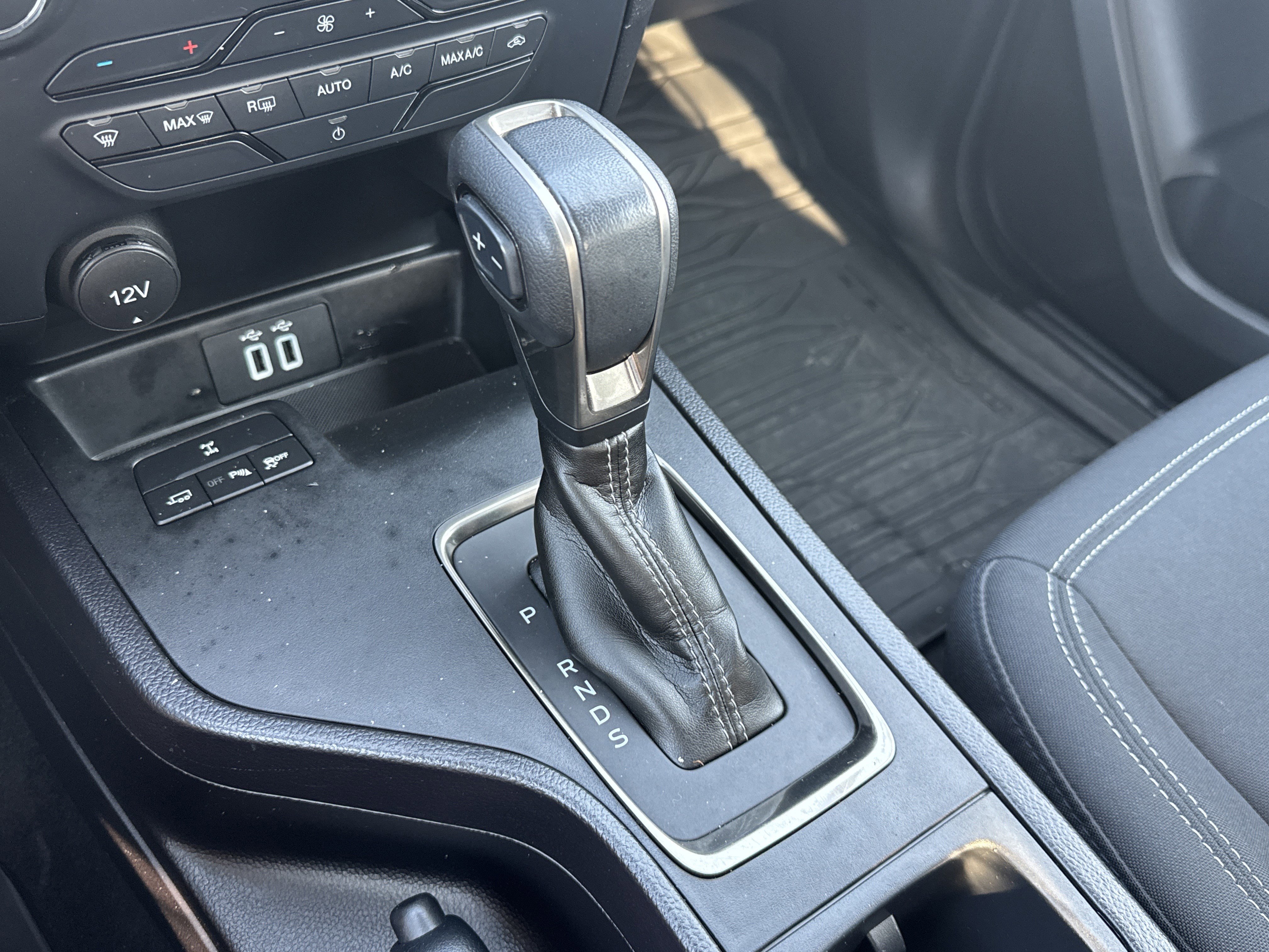 Certified 2022 Ford Ranger XLT w/ Equipment Group 301A Mid image 22