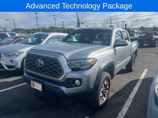 Used 2020 Toyota Tacoma TRD Off-Road w/ TRD Premium Off Road Package AWD/4WD image 2