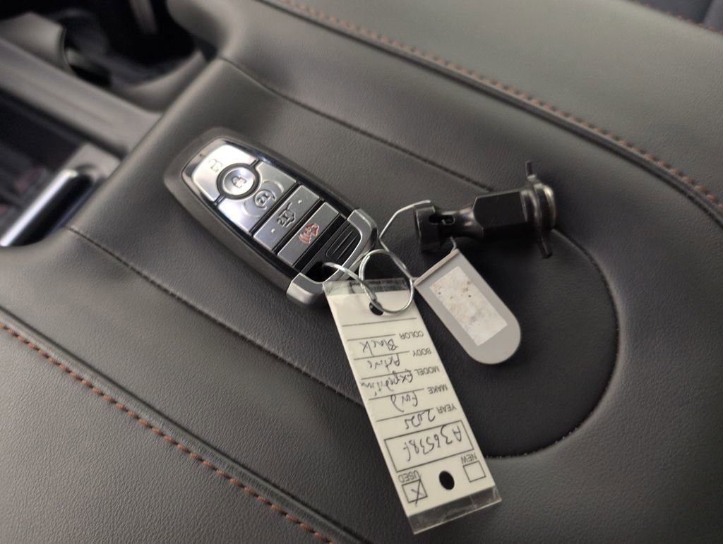 Certified 2025 Ford Expedition Active RWD image 41