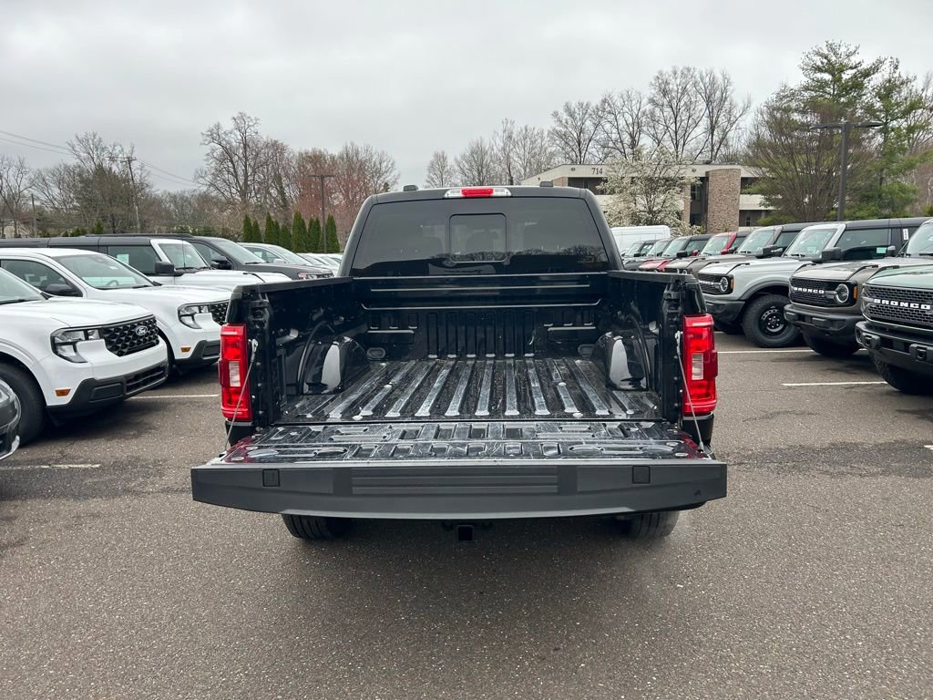 Certified 2022 Ford F150 XLT w/ Equipment Group 302A High image 10