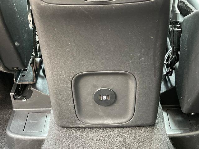 Certified 2024 Ford Escape Platinum AWD/4WD image 19