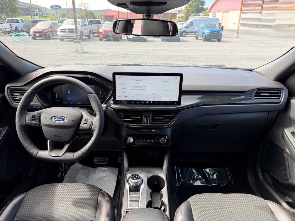 Certified 2023 Ford Escape ST-Line w/ Tech Pack #1 AWD/4WD image 15