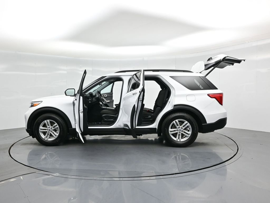 Certified 2021 Ford Explorer XLT image 40