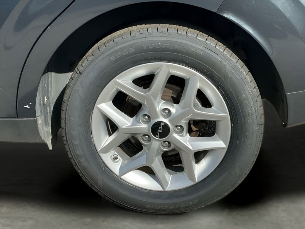 Used 2024 Kia Soul LX w/ Option Group 015 image 20