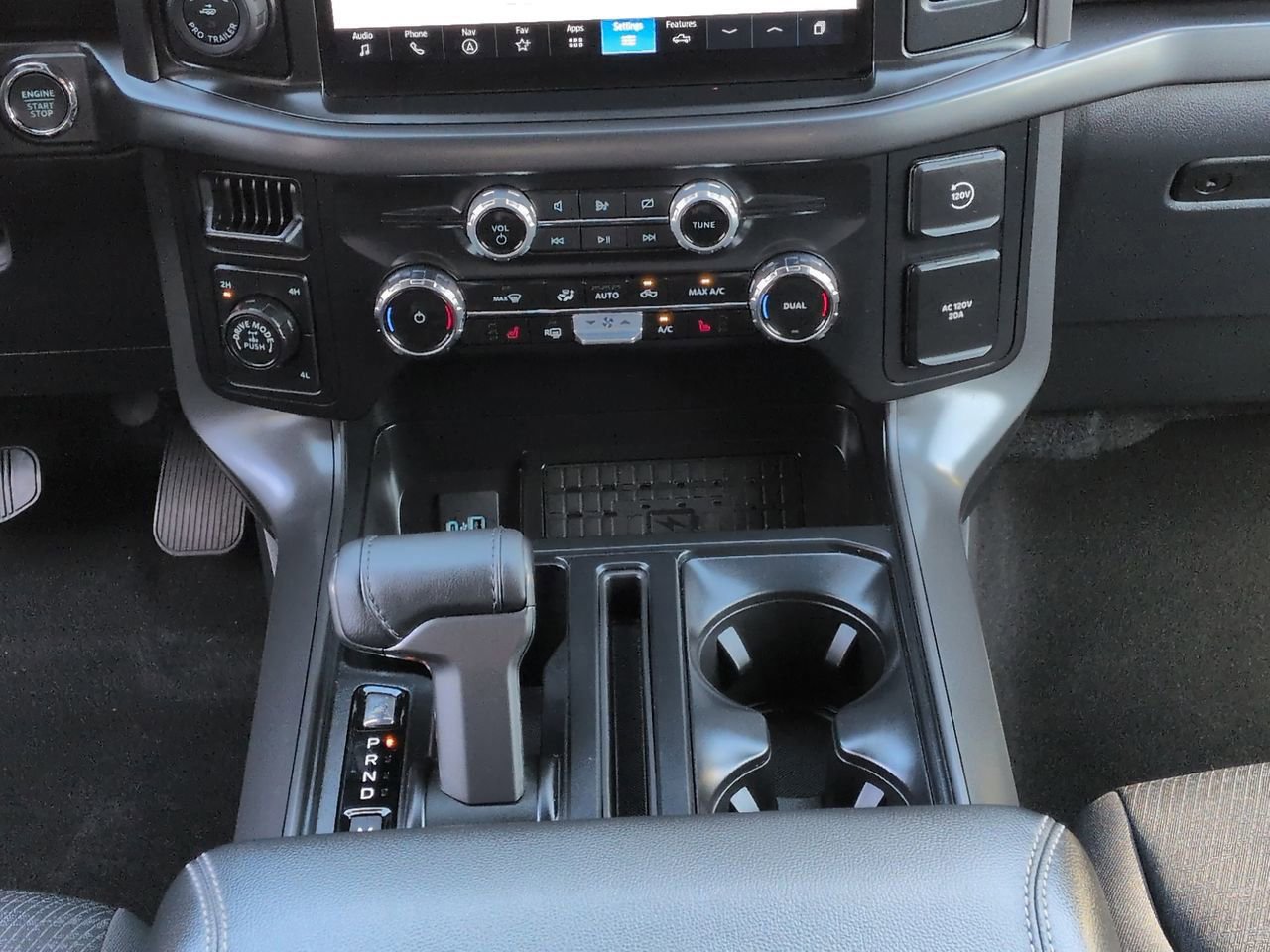 Certified 2024 Ford F150 XLT w/ Equipment Group 302A MID image 19